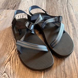 Chaco sandals like new